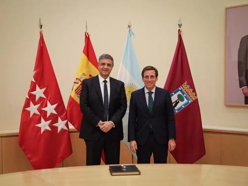 WhatsApp Image 2024-10-29 at 17.24.24 (1)